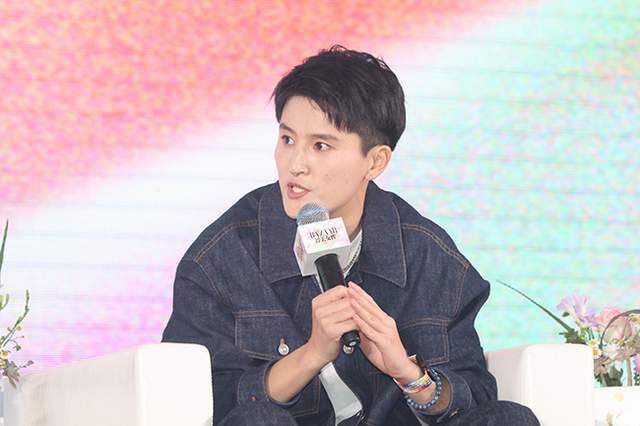 成人怡红院视频在线观看