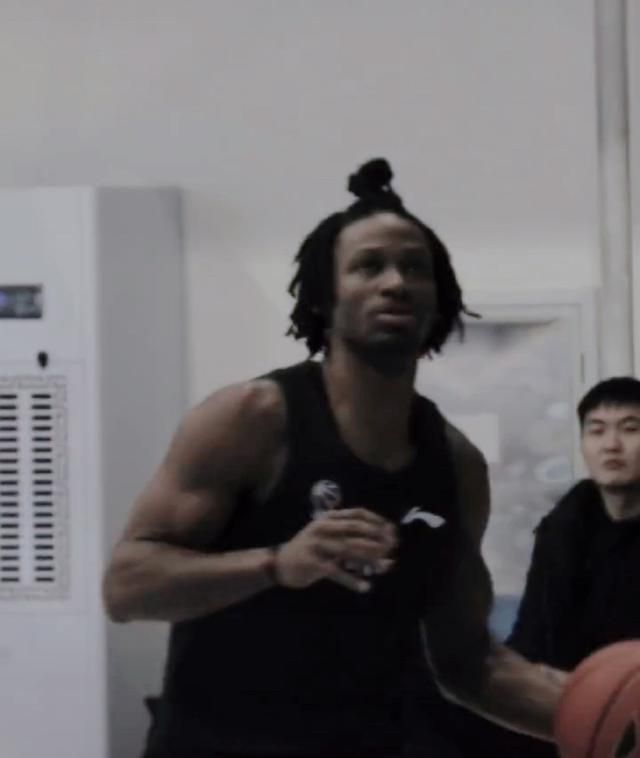 亚洲免费在线